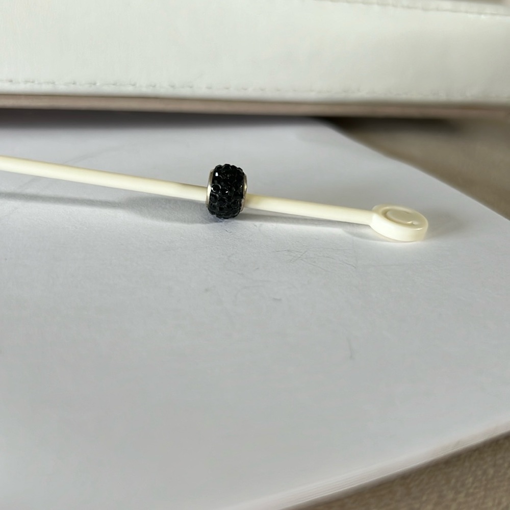 Silver and black crystal bead